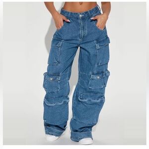 NWOT Daisy Blue Wide Leg Cargo Jeans
